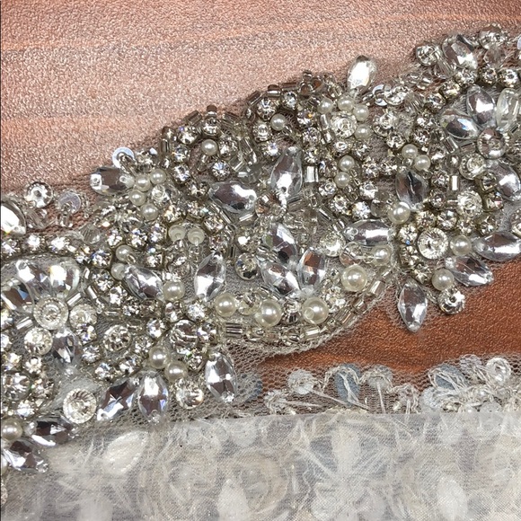 NWT IVORY BRIDAL BELT